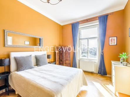 Pronájem bytu, 5+1, 157 m²