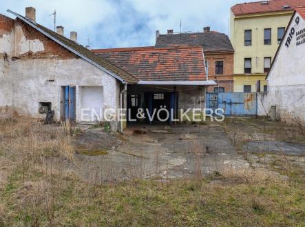 Pronájem komerčního objektu, jiný, 81 m²