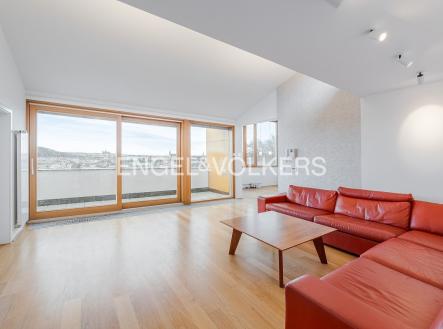 Pronájem bytu, 6+kk, 173 m²