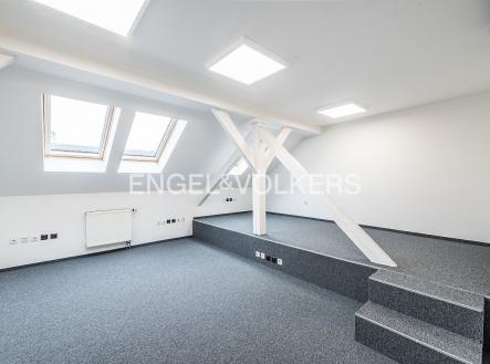Pronájem kanceláře, 34 m²