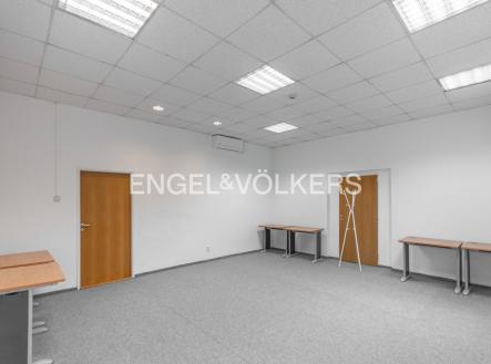Pronájem kanceláře, 31 m²