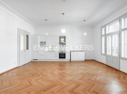 Pronájem bytu, 3+kk, 127 m²