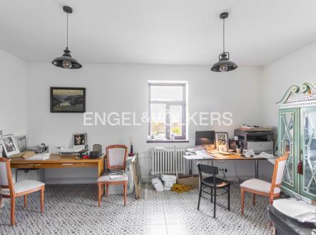 Pronájem komerčního objektu, výroba, 630 m²