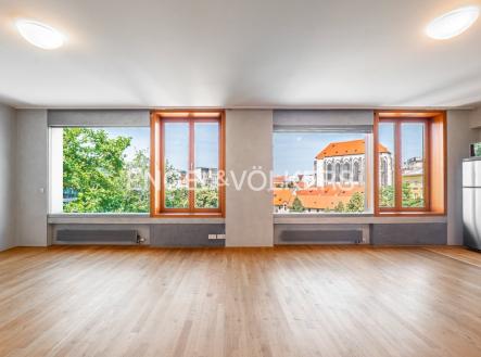 Pronájem bytu, 2+kk, 74 m²