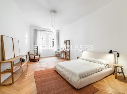 Pronájem bytu, 2+1, 80 m² obrázek