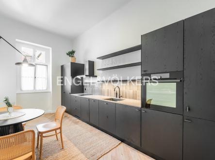 Pronájem bytu, 2+1, 80 m²