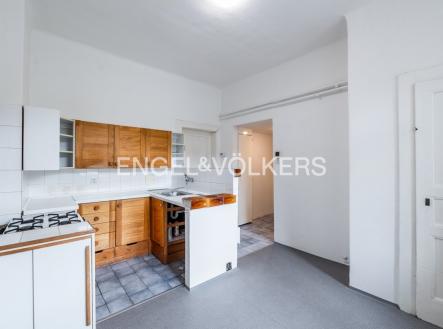 Pronájem kanceláře, 70 m²