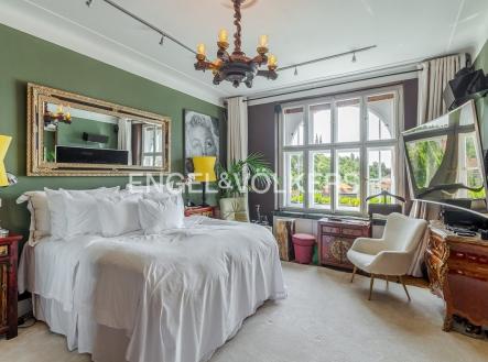 Pronájem bytu, 5+kk, 600 m²