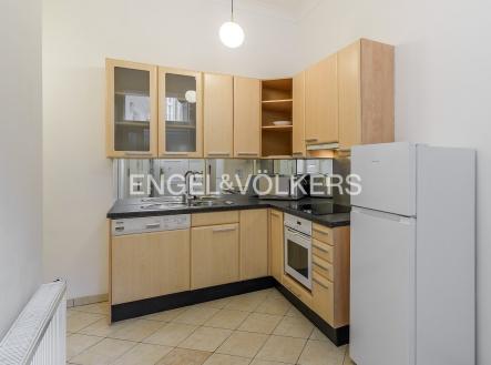 Pronájem bytu, 2+kk, 70 m²