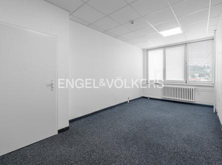 Pronájem - kanceláře, 35 m²