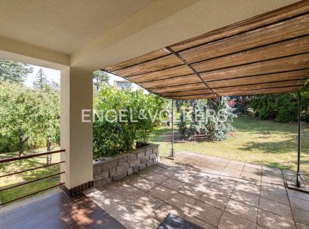 Pronájem domu/vily, 277 m²