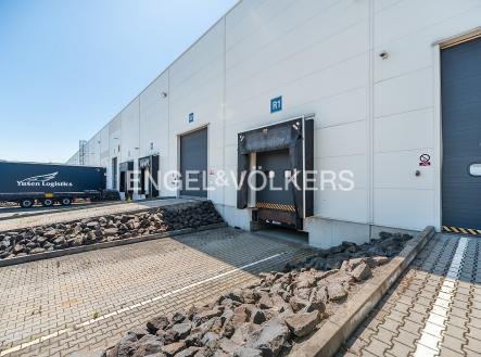 Pronájem komerčního objektu, výroba, 6 513 m²