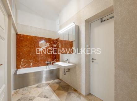 Pronájem bytu, 3+1, 98 m²