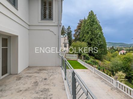 Pronájem domu/vily, 540 m²