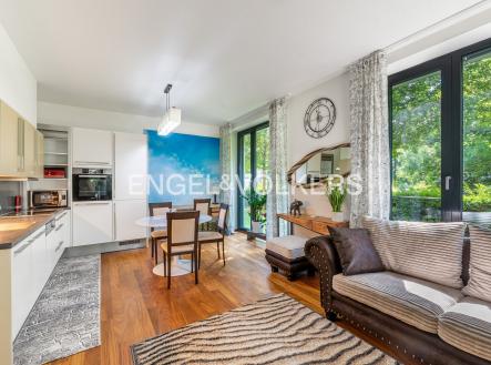 Pronájem bytu, 2+kk, 72 m²