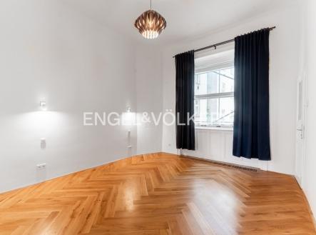 Pronájem bytu, 3+kk, 106 m²