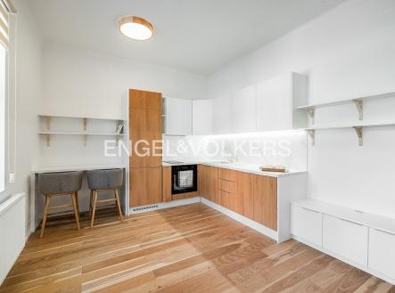 Pronájem bytu, 1+kk, 30 m²