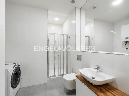 Pronájem bytu, 1+kk, 30 m²