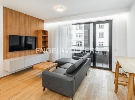 Pronájem bytu, 1+kk, 36 m²