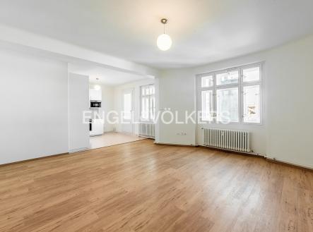 Pronájem bytu, 3+kk, 141 m²