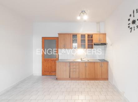 Pronájem bytu, 1+kk, 35 m²