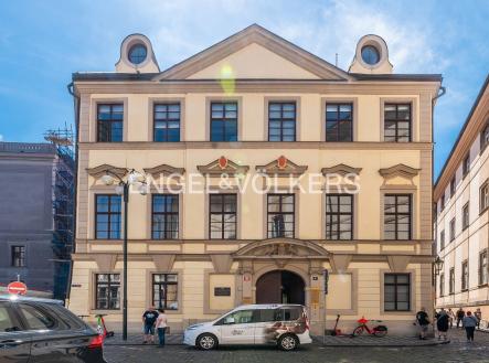 Pronájem kanceláře, 90 m² obrázek