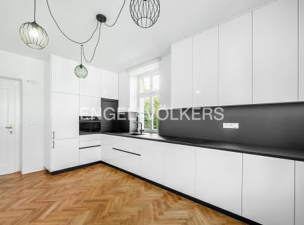 Pronájem bytu, 3+1, 137 m²