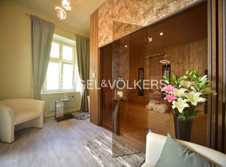 Pronájem komerčního objektu, jiný, 1 008 m²