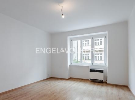Pronájem bytu, 1+kk, 35 m²