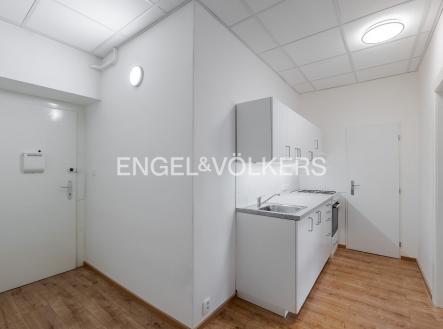 Pronájem bytu, 1+kk, 35 m²