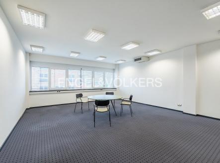 Pronájem kanceláře, 46 m²