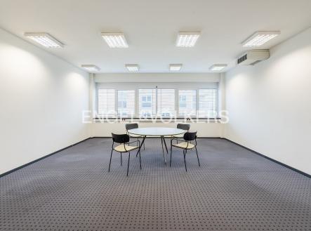 Pronájem kanceláře, 46 m²