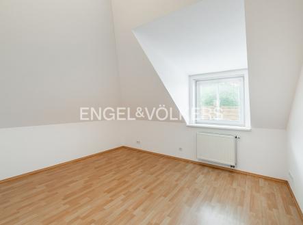 Pronájem bytu, 3+kk, 93 m²