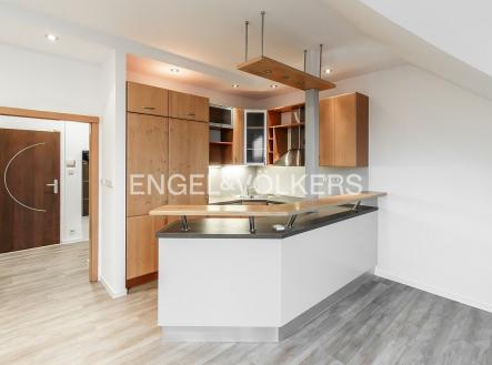 Pronájem bytu, 3+kk, 93 m²