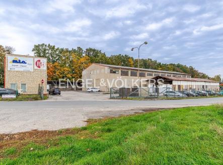 Pronájem pozemku pro komerční výstavbu, 900 m²