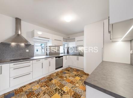 Pronájem bytu, 6+kk, 241 m²