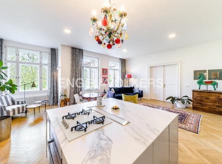 Pronájem bytu, 3+kk, 138 m² obrázek