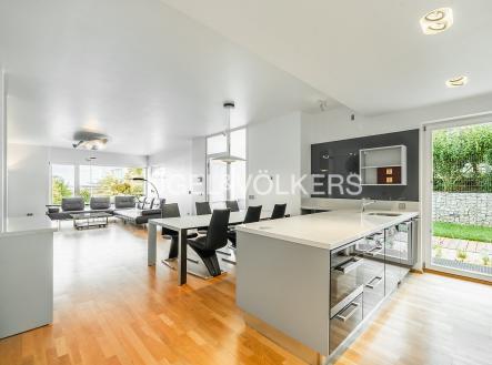 Pronájem domu/vily, 473 m²