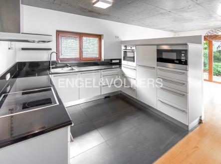 Pronájem domu/vily, 260 m²