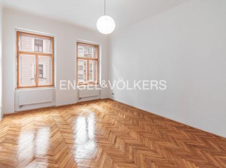 Pronájem bytu, 3+1, 110 m² obrázek