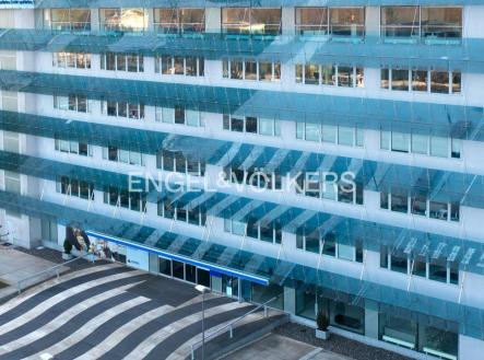 Pronájem komerčního objektu, jiný, 500 m²