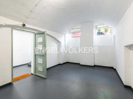 Pronájem komerčního objektu, sklad, 25 m²