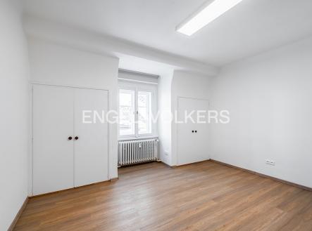 Pronájem kanceláře, 36 m²