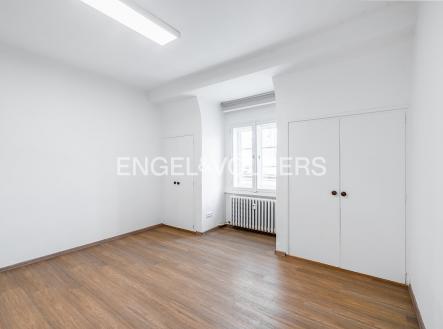 Pronájem kanceláře, 36 m²