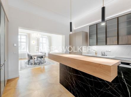 Pronájem bytu, 4+kk, 161 m²