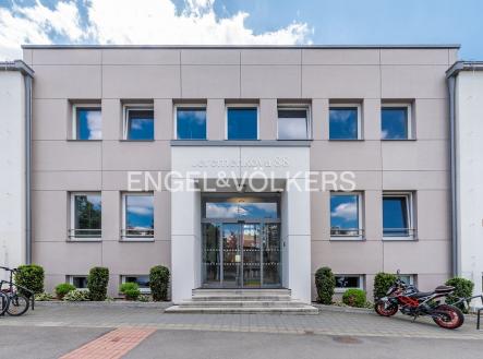 Pronájem kanceláře, 34 m²