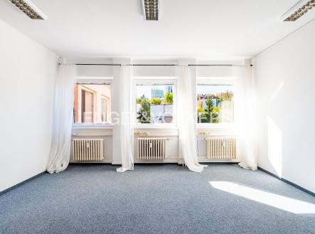 Pronájem kanceláře, 34 m²