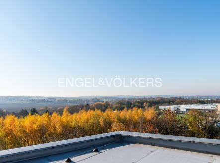 Pronájem obchodní prostor, 147 m²