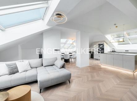 Pronájem bytu, 4+kk, 120 m²