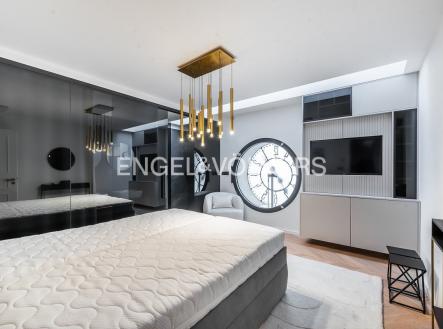 Pronájem bytu, 4+kk, 120 m²